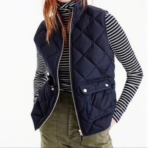 J.Crew Women’s Excursion Quilted Goose Down Vest in Navy Blue, Size Small.